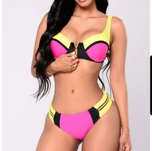 NWT Fashion Nova Show Love Bikini